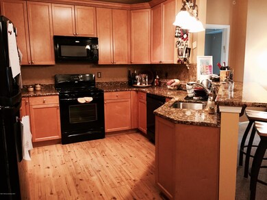 336 Mill Pond Way unit 336, Eatontown, NJ 07724 - photo 6