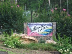 Mountain Creek Estates sign