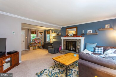 134 Colonial Ave, Norristown, PA 19403 - photo 4