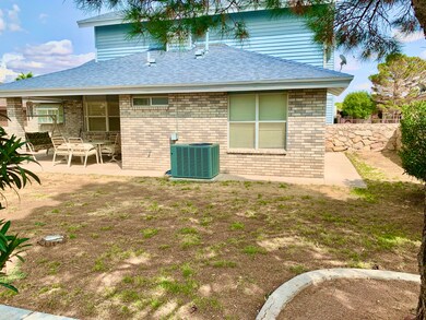 109 Lago Lindo Dr, Horizon City, TX 79928 - photo 5