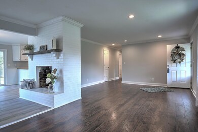 700 Swadley Rd, Johnson City, TN 37601 - photo 2