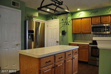 6270 Derby Dr, Frederick, MD 21703 - photo 5