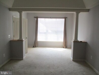 8609 Wintergreen Ct unit 208, Odenton, MD 21113 - photo 5