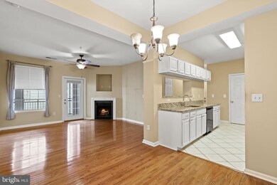 20447 Chesapeake Square unit 201, Sterling, VA 20165 - photo 4