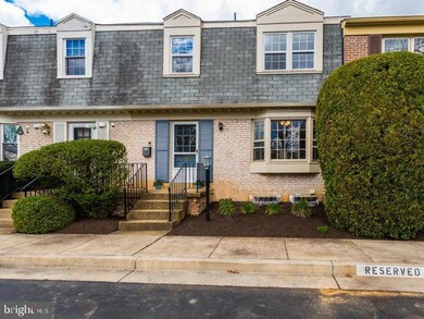 2302 Wheystone Ct, Vienna, VA 22182 - photo 2