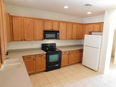 4 Kitchen