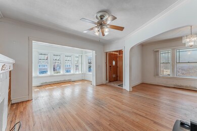 5152 W Warwick Ave, Chicago, IL 60641 - photo 6