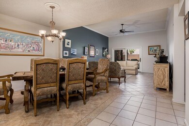 8743 DINING RM