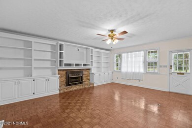 313 Forest Grove Ave, Jacksonville, NC 28540 - photo 5