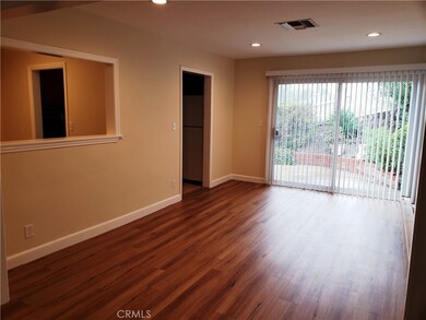 22436 Avenue San Luis, Los Angeles, CA 91364 - photo 6