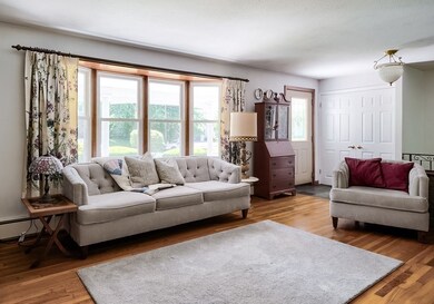 36 Cranbrook Dr, Holden, MA 01520 - photo 4