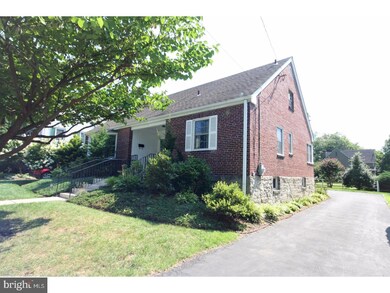 905 Mount Holyoke Place, Swarthmore, PA 19081 - photo 2