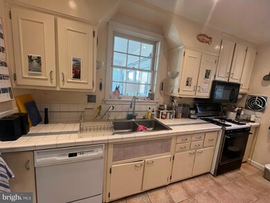 6045 18th St N, Arlington, VA 22205 - photo 2