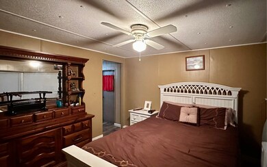 205 N West Pillsbury Dr, Lake City, FL 32055 - photo 5