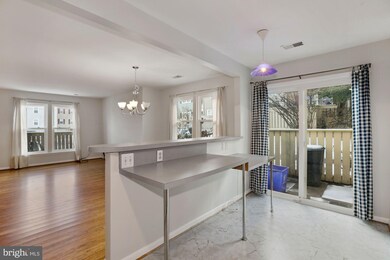 22 Appledowre Ct, Germantown, MD 20876 - photo 7