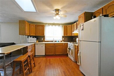 22 Cross St, Smithfield, RI 02917 - photo 6