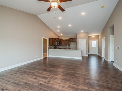 9956 Thorton Dr, Grimes, IA 50111 - photo 6