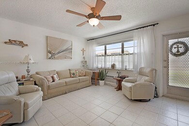 6 Windsor A unit A, West Palm Beach, FL 33417 - photo 3