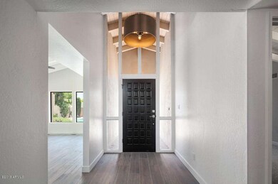 6 8628_E_Via_De_Los_Libros_Scottsdale_AZ