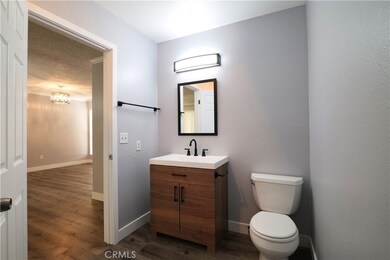 552 D St, Upland, CA 91786 - photo 6