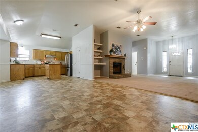 924 Whirlaway Dr, Copperas Cove, TX 76522 - photo 7