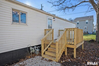 305 N 1st St, Dunlap, IL 61525 - photo 4