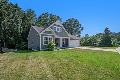 422 Windchime Dr unit 18, Comstock Park, MI 49321 - photo 3