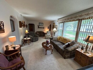 1102 S Broadway St, Toledo, IA 52342 - photo 3