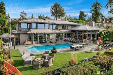 9600 NE 28th St, Clyde Hill, WA 98004 - photo 6