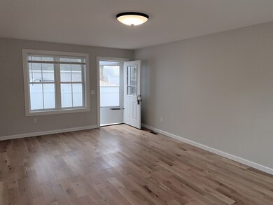 11 Congress St unit 1, Amesbury, MA 01913 - photo 6