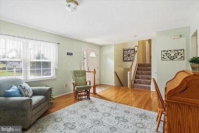 8480 Tipton Dr, Laurel, MD 20723 - photo 4