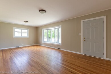 2270 S Scott St, Des Plaines, IL 60018 - photo 7