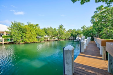 1355 Coury Dr, Key Colony Beach, FL 33051 - photo 5