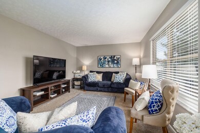 2998 Fenwood Dr, Columbus, OH 43232 - photo 7