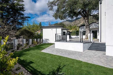 3011 Frances Ave, La Crescenta, CA 91214 - photo 2