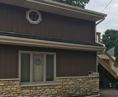 16 S Washington Ave unit 2, Batavia, IL 60510 - photo 4