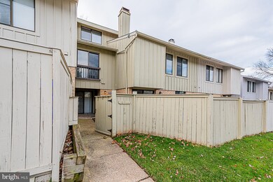 10916 Trotting Ridge Way, Columbia, MD 21044 - photo 3