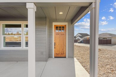 3-web-or-mls-3944 SW Badger, Redmond (3