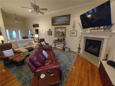 Living room with gas fireplace, 70