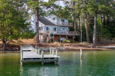 104 Heritage Point Rd, Deltaville, VA 23043 - photo 2