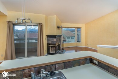 5616 Chilkoot Ct I202-large-011-21-Livin