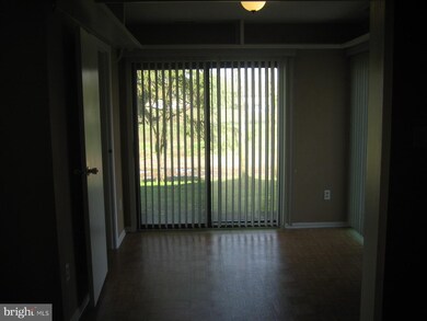 13 Windsor Ct unit E5, Sewell, NJ 08080 - photo 6