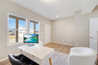 706 Wood Sage Ct, Raymore, MO 64083 - photo 5