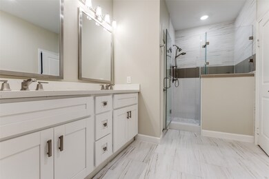 9624 Doliver Dr, Houston, TX 77063 - photo 7