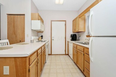2-Kitchen
