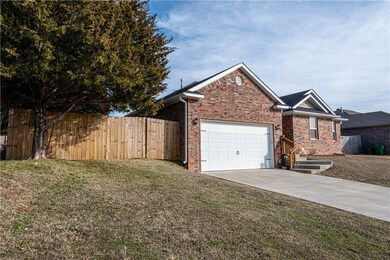 3233 Oglethorpe St, Springdale, AR 72764 - photo 2