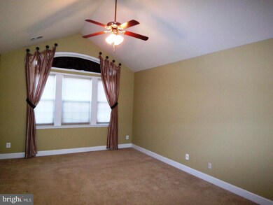 13803 Gullane Dr unit 72, Woodbridge, VA 22191 - photo 7