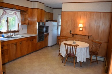 56 Danforth St, Taunton, MA 02780 - photo 4