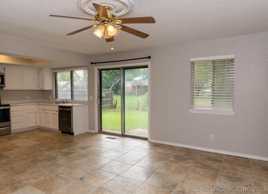 unlisted-address, Jenks, OK 74037 - photo 5