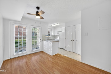 7 -4810 blue bird ct, interior, kitchen